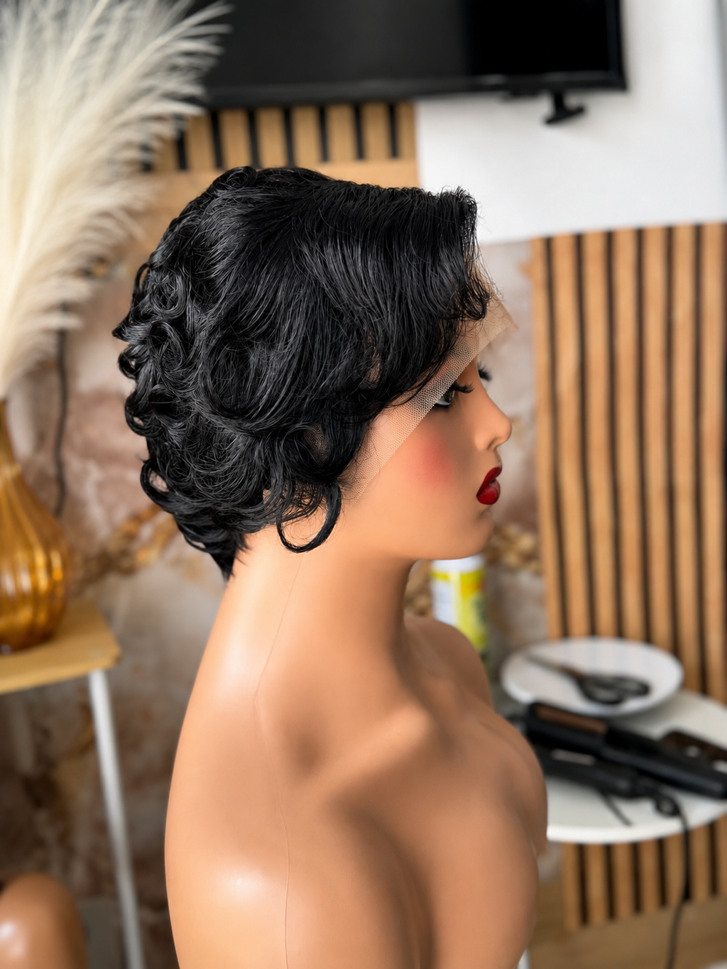 Perruque en cheveux humains-pixie cut