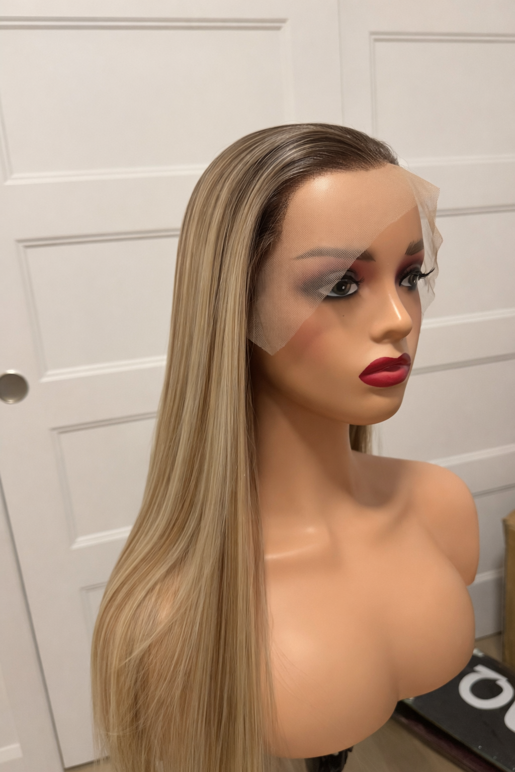 Nikita blend hairs